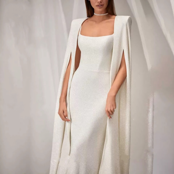 Robe cape blanche – Image 2