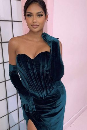 Robe Maelle