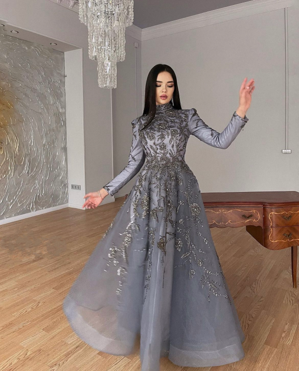 Robe Clarina – Image 3